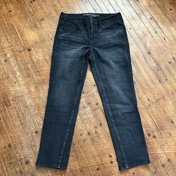 American Eagle Outfitters Denim - American Eagle black distressed normcore 10 short skinny jeans